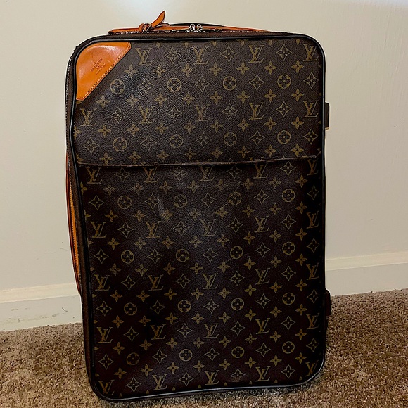 VINTAGE LOUIS VUITTON CARRY ON - Picture 1 of 13
